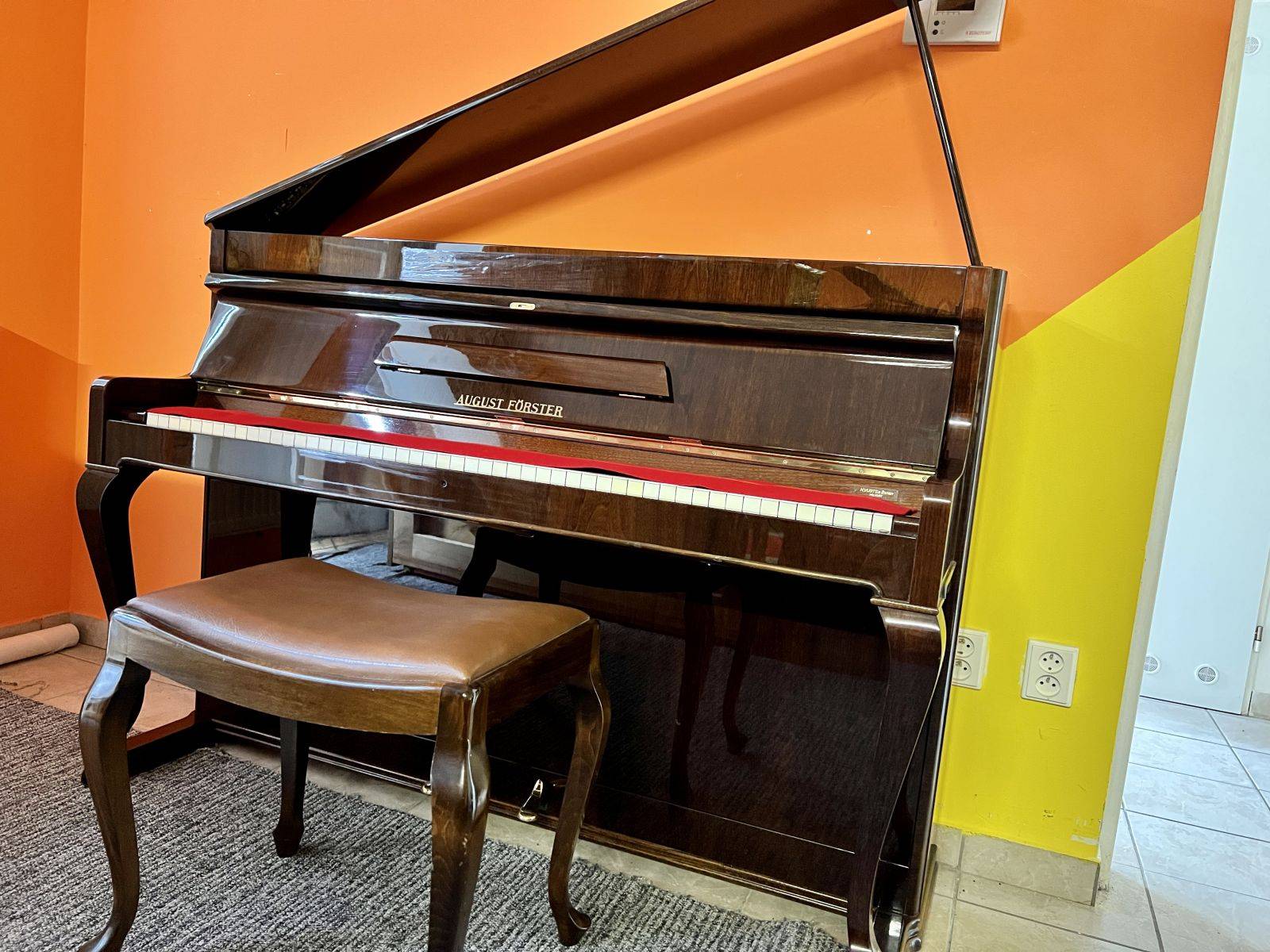 IMG_1132.jpeg August Förster