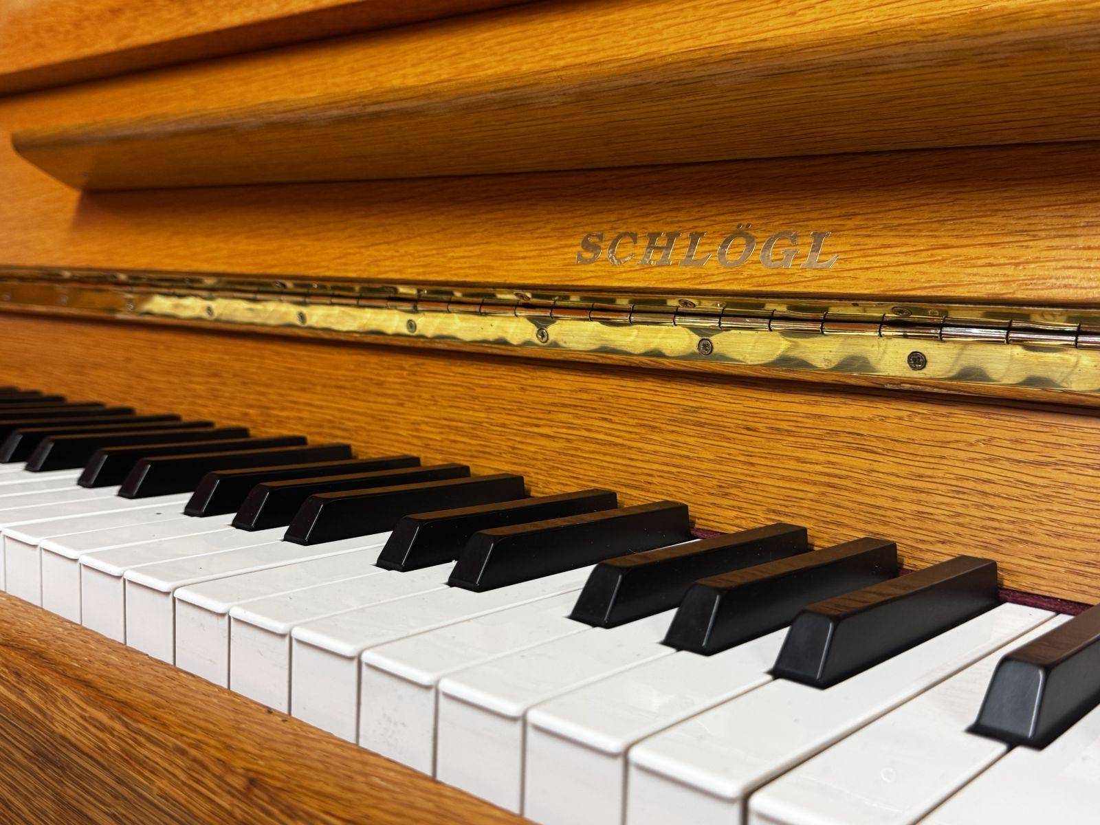 Pianino Schlögl