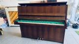 Pianino Petrof