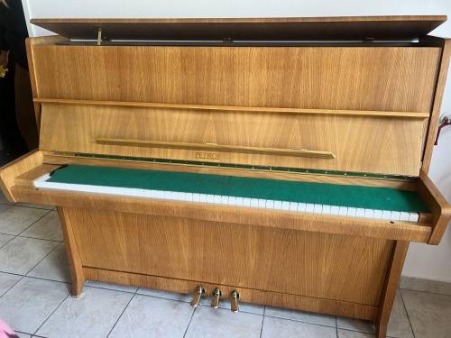 Pianino PETROF 115/III