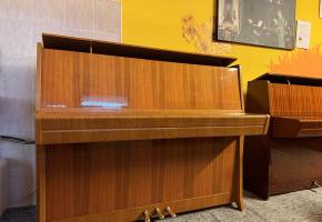 Pianino Petrof 114 K1