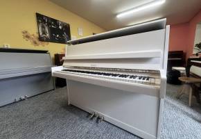 Pianino Petrof